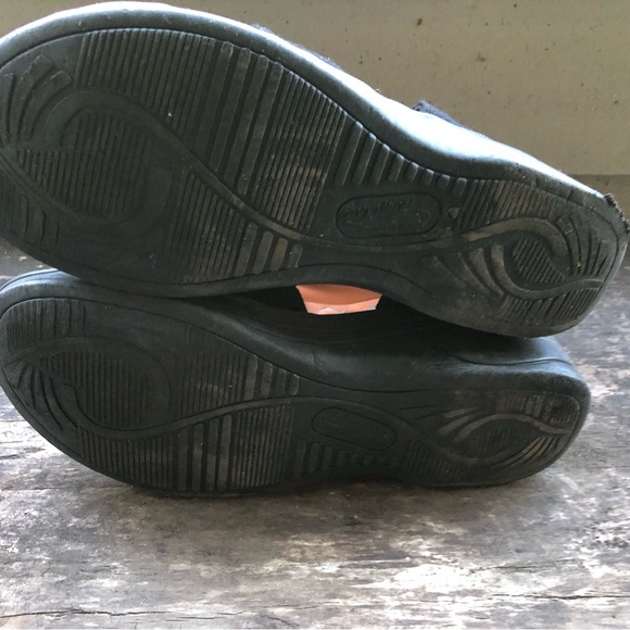 Easy Street Solite 30-16332 Black Ankle Strap Sandals Size 10M - Picture 10 of 11